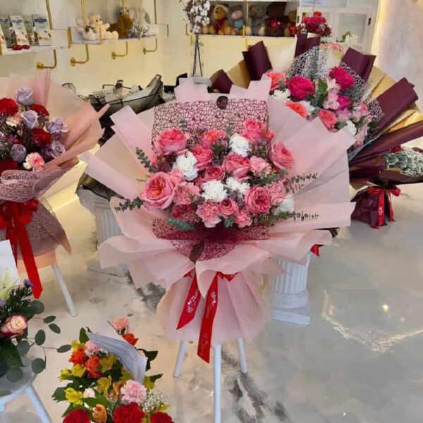 30% off anniversary gifts